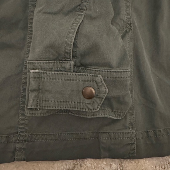 Utility Jacket - Picture 8 of 10